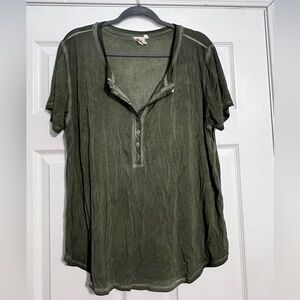 White Crow Sienna Sleek Henley T-Shirt